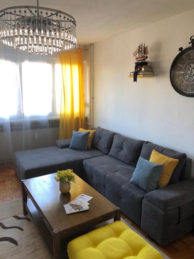 Ami-Go/ Blizu Zracne Luke Zagreb Apartamento Velika Gorica Exterior foto